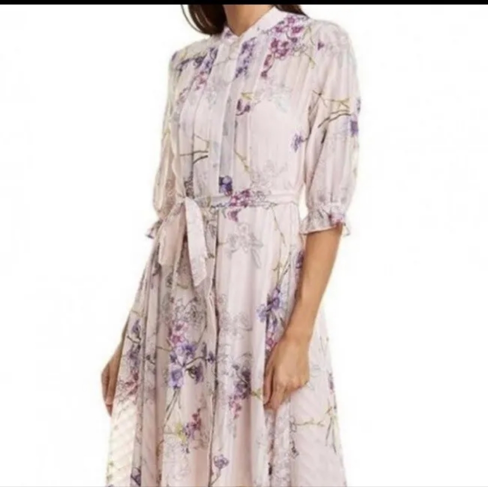 Nanette Lepore size 6 Flowy Button Up Dress
